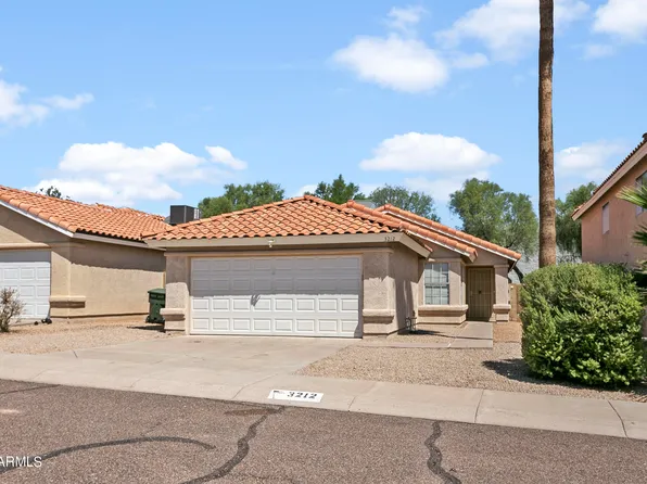 3212 E LAUREL Lane, Phoenix, AZ 85028