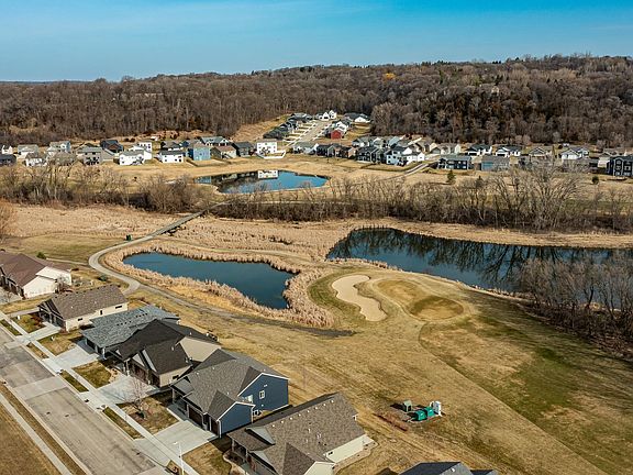 5th image of 2027 Hadley Creek Dr NE