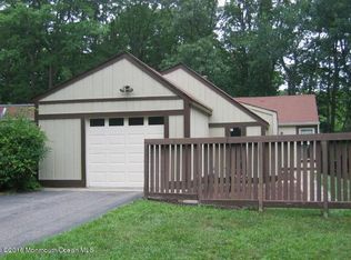 35 Blue Bird Ln, Howell, NJ 07731