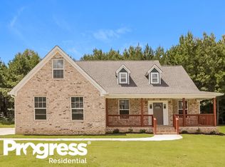 129 Hunts Mill Cir, Griffin, GA 30224