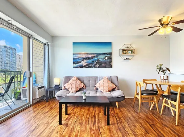 1909 Ala Wai Blvd APT 601, Honolulu, HI 96815