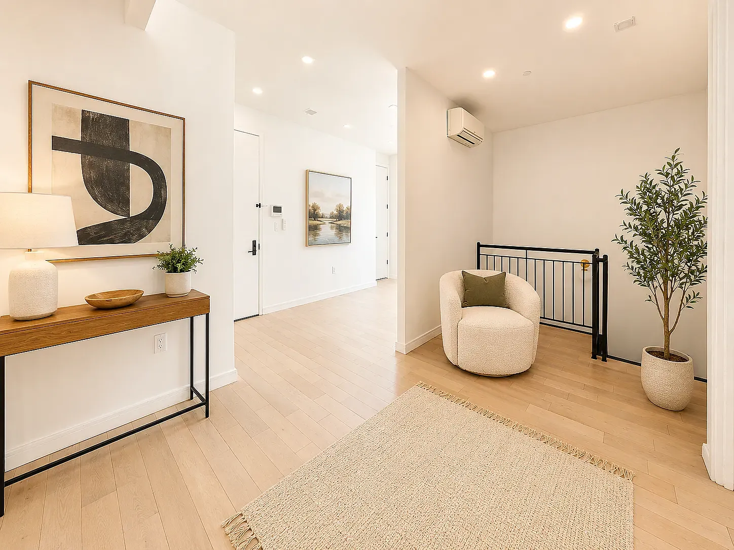 978 Kent Avenue — Photo 4
