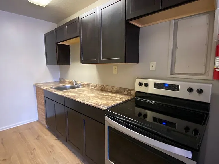 217 S Lincoln St #8 — Photo 5