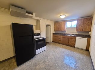 417 W 8th St #2, Hays, KS 67601