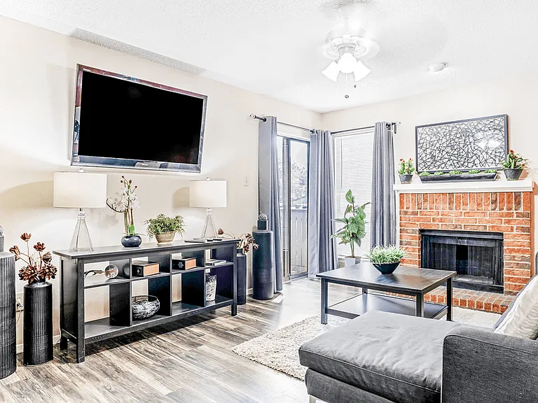 Landmark at Prescott Woods Apartment Homes — Photo 49