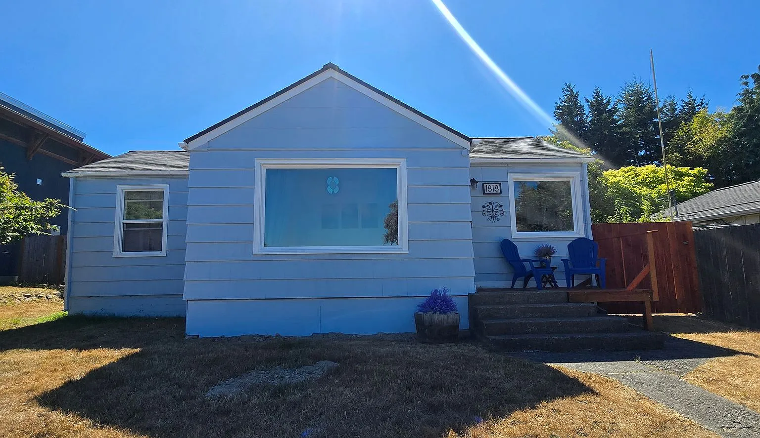 1818 West 5th St., Port Angeles, WA 98363 — Photo 1