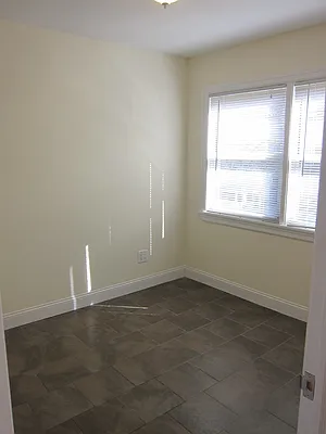 Rented by Realty 2000 Corp | media 21