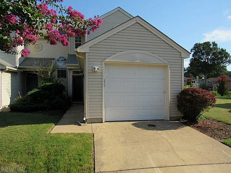 1st image of 1350 Lake Dr