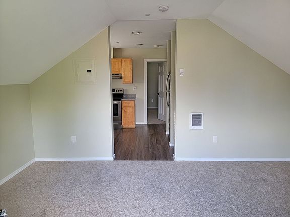 4th image of 11015 Kendrick St SW #C