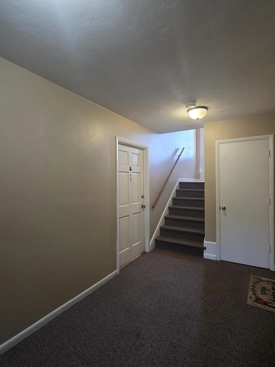 Building Photo - 301 E Cleveland Ave #1