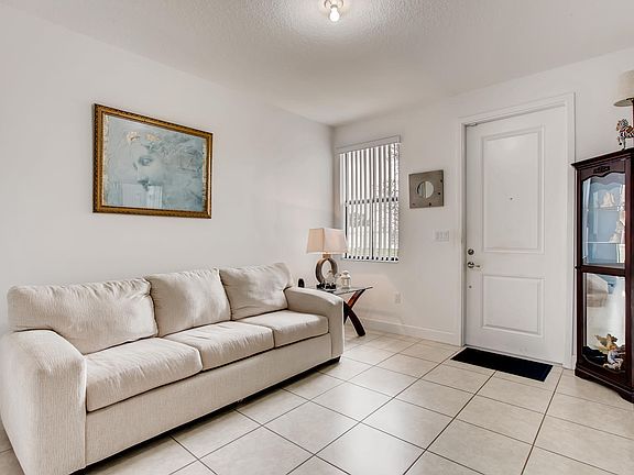4th image of 4853 NW 55th Pl