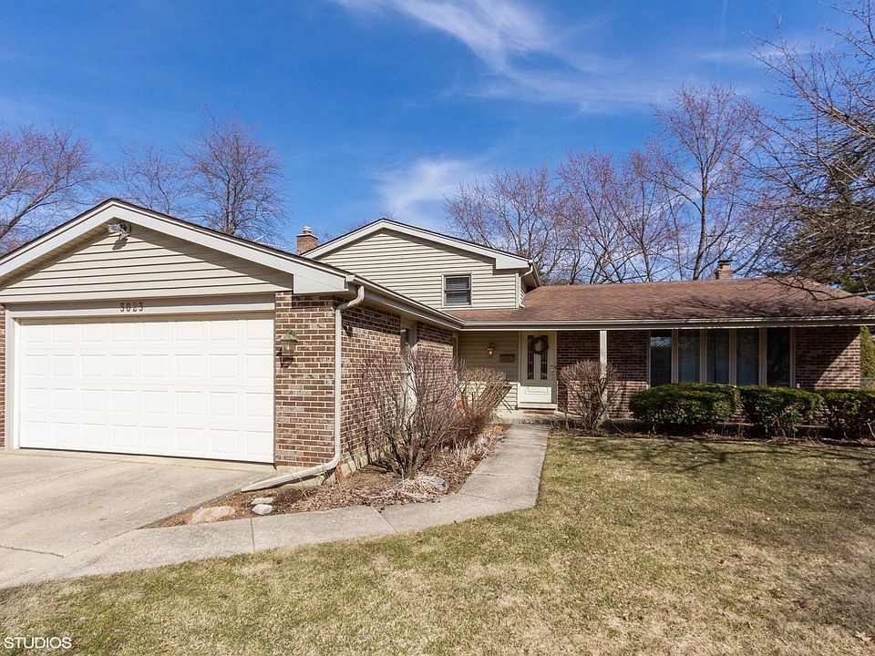 1st image of 3023 N Dryden Pl