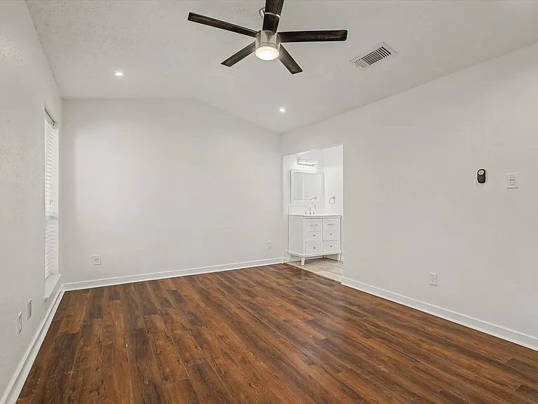 12500 Brookglade Cir #179 — Photo 15