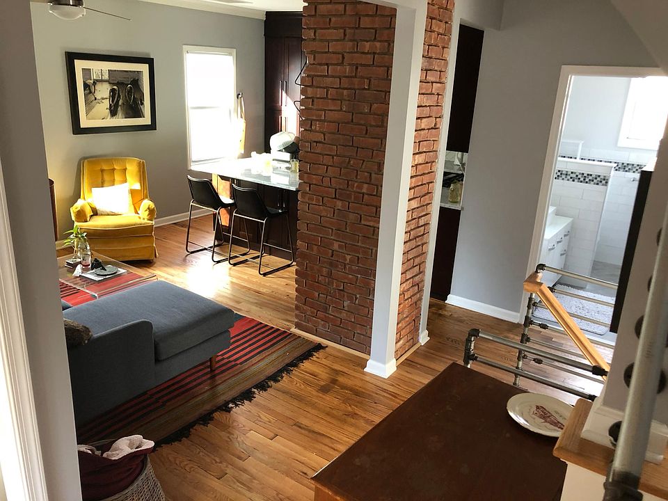 Open living room/ kitchen