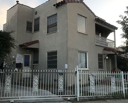 2nd image of 5404 La Cresta Ct