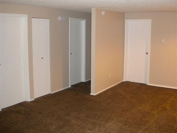 4th image of 2121 E Upriver Dr APT 8