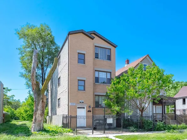 4015 W Wilcox St, Chicago, IL 60624
