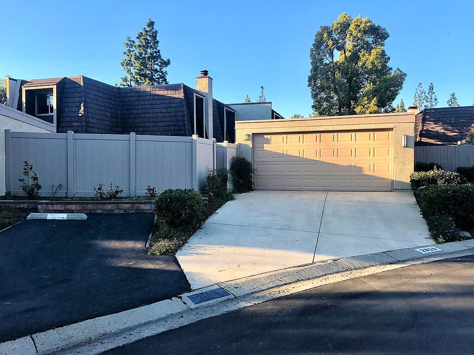1st image of 2919 Blue Spruce Cir