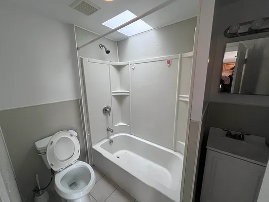 Rented by Rescue Realty LLC | media 8