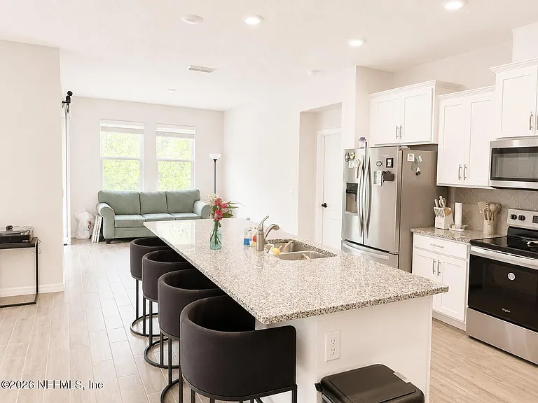 3419 Islewood Ct — Photo 9