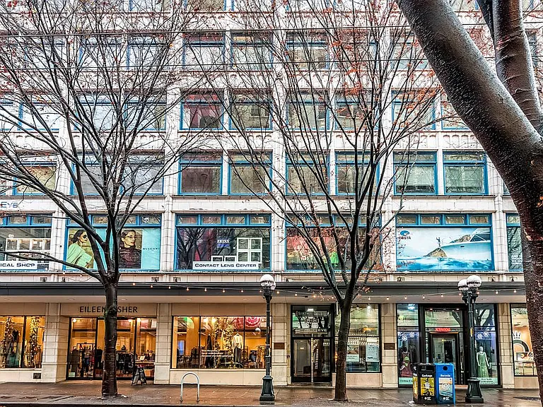 6th & Pine Building