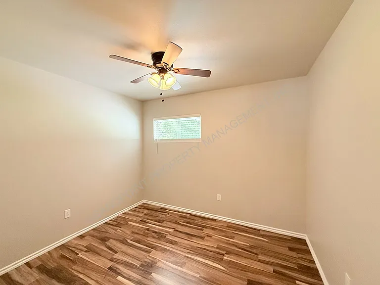 2087 Lower Pack River Rd — Photo 31