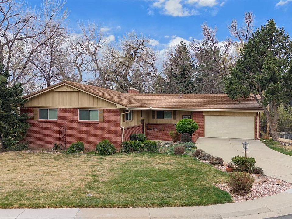 1st image of 1520 Arbutus Court