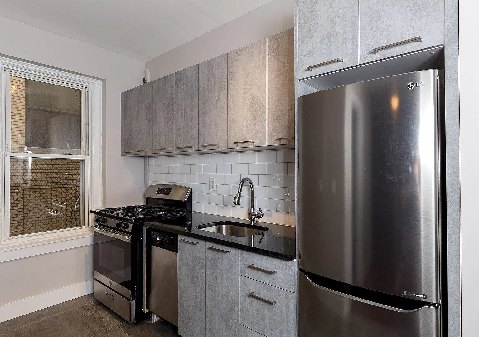 711 Saint Mark's Avenue — Photo 1