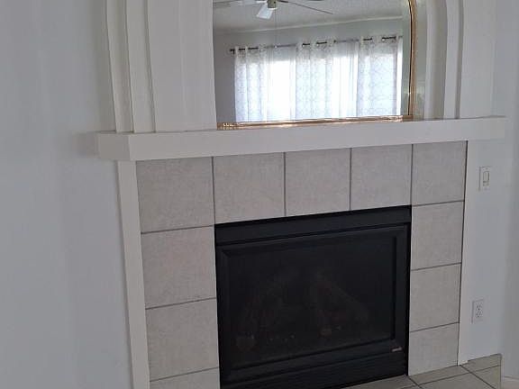 3rd image of 11347 Hollander Ave