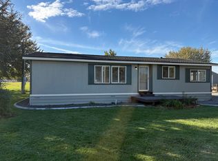 28504 S Haney Rd, Kennewick, WA 99337