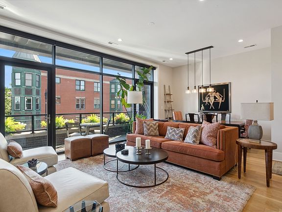 3rd image of 2474 N Lincoln Ave Unit 3N