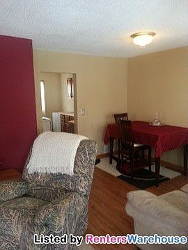 5th image of 1800 Reaney Ave