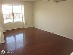 4th image of 1952 Winslow Ct