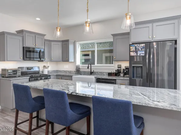 751 Colorado Ln, Fallon, NV 89406