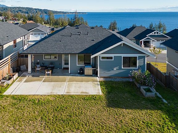 3rd image of 5629 Kingbird Cres