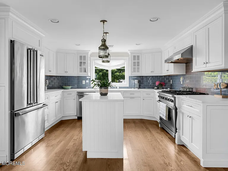 208 Neptune Pl — Photo 20