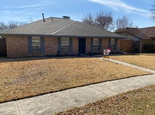 2614 Winterlake Dr, Carrollton, TX 75006