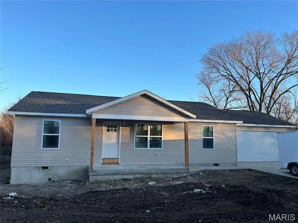 1002 W Coffman St, Salem, MO 65560