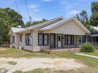 1317 Avenue C, Brownwood, TX 76801