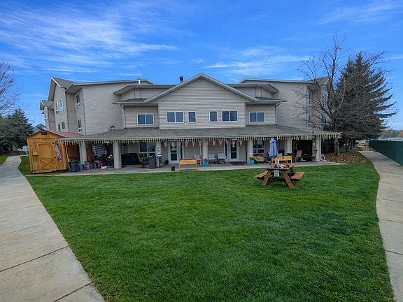4th image of 150 Skeels Ave #24ba6a595