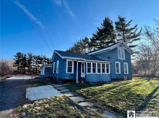 32 S State St, Ripley, NY 14775