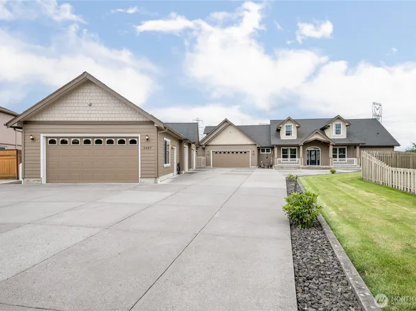 2487 Redwood Avenue, Longview, WA 98632