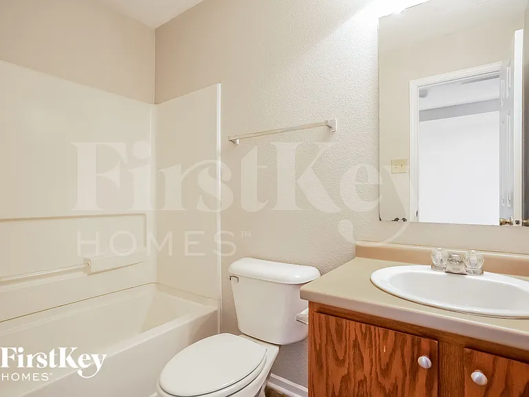 12158 E 141st St — Photo 14