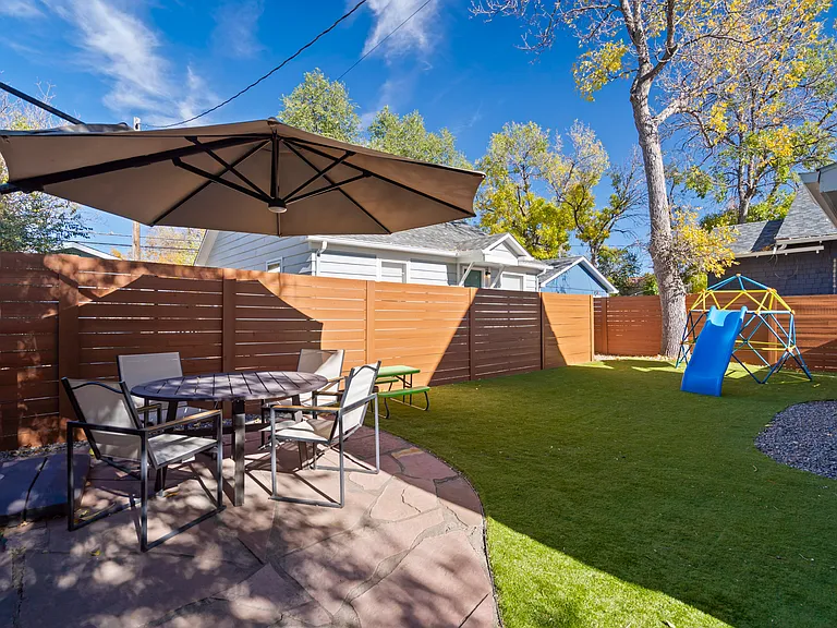 1120 W Colorado Ave — Photo 3
