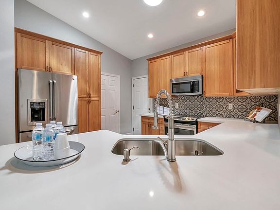 5th image of 14455 N Sherwood Dr APT B