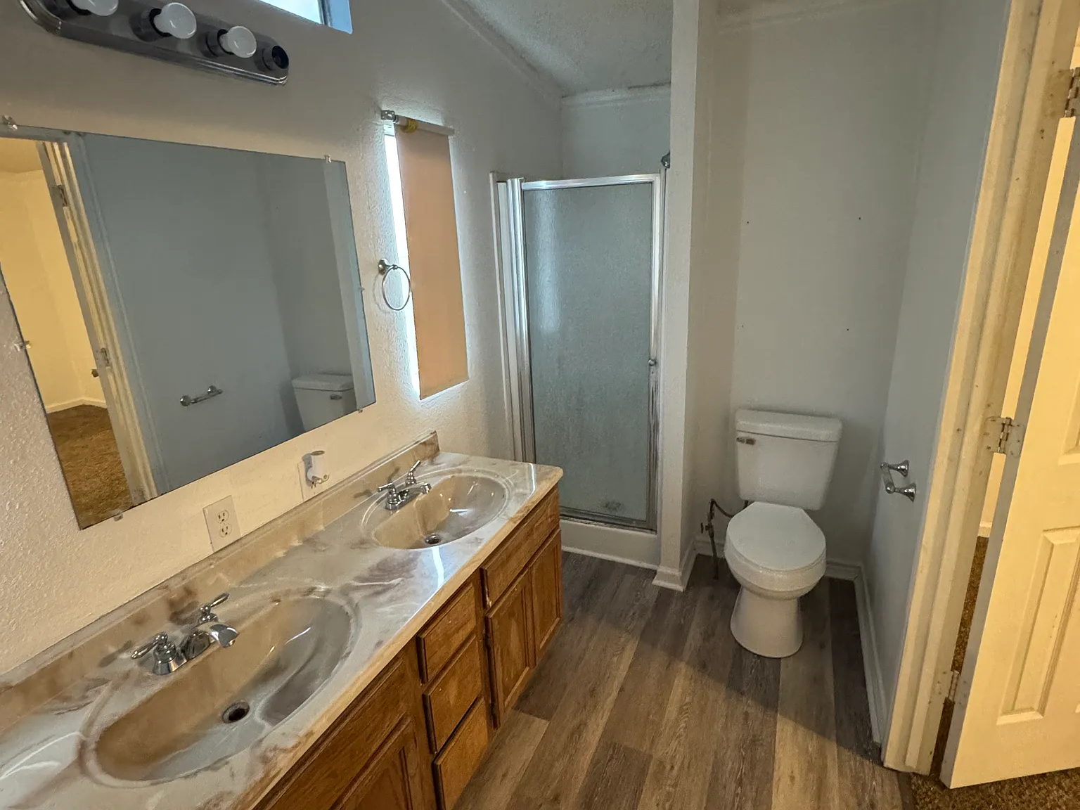 3 bed, 1216 sqft, $1,300 — Photo 3