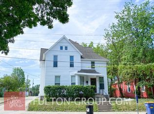 812 Lake Dr SE, Grand Rapids, MI 49506