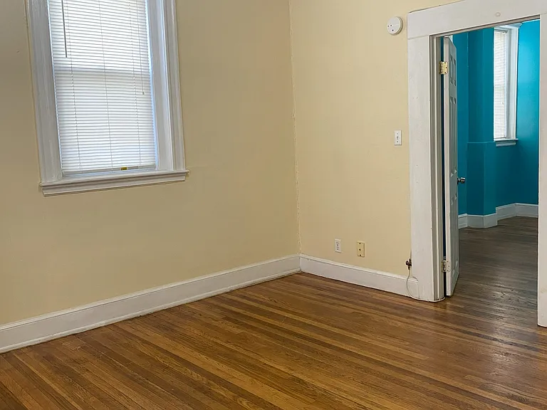 143 Shawmut St #1 — Photo 3