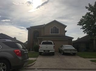 6334 Perch Creek Dr, Houston, TX 77049