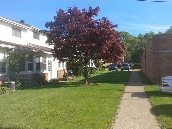 2nd image of 25305 Country Club Blvd Unit 6